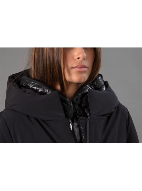 Tera RIHUNIK | RIW276J F0117.999